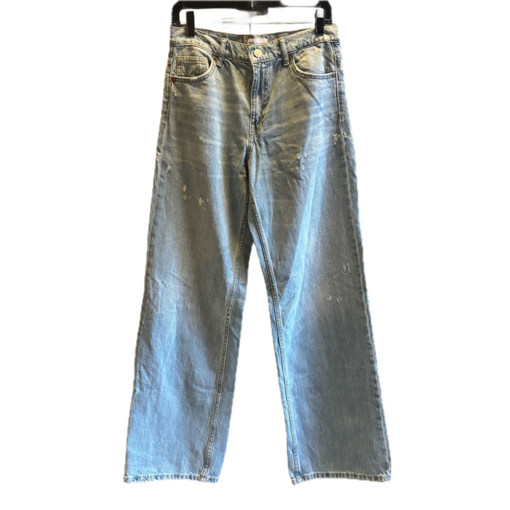 Zara relaxed, comfy and SOFT Straight jeans 100% Cotton, Size 4✨